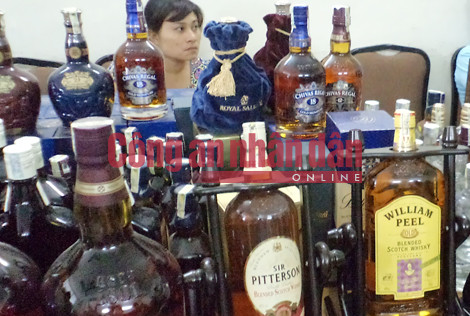 Lộ diện nhiều cửa hàng rượu giả ở Hà Nội và các địa phương ảnh 1 Lộ diện nhiều cửa hàng rượu giả ở Hà Nội và các địa phương ảnh 1