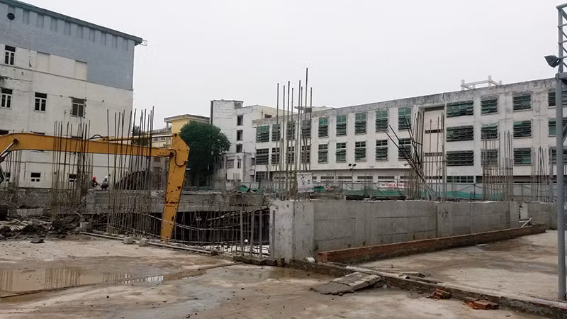 Sự thực sau gần 6 tháng mở bán, Hongkong Tower vẫn "bất động" ở cốt 0:0, khiến nhiều khách hàng mua nhà như ngồi trên đống lửa