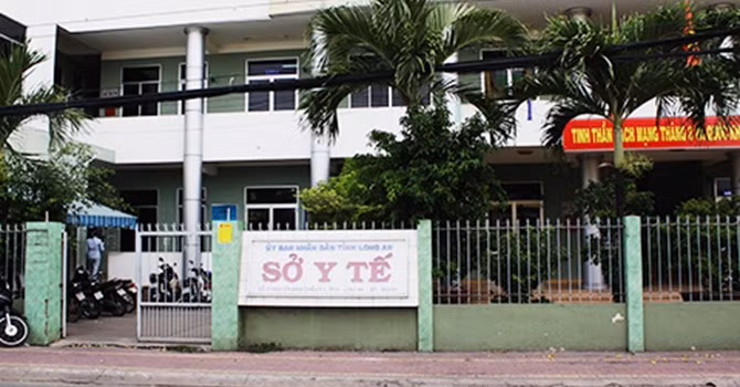 Sở Y tế tỉnh Long An đang giữ 400 triệu đồng không đúng quy định. Ảnh: Hoàng Nam.