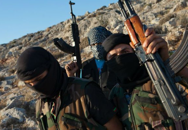 Tin tức 24h: Cam Ranh bị “soi”; Thầu vũ khí Mỹ đến Việt Nam trước ông Obama; Nguyên Bộ trưởng và thảm họa cá chết; Nga loay hoay với quan hệ Việt - Trung