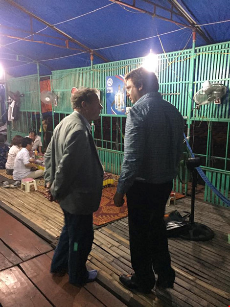 Các nhà khoa học quốc tế đang làm việc độc lập tại Vũng Áng ảnh 1