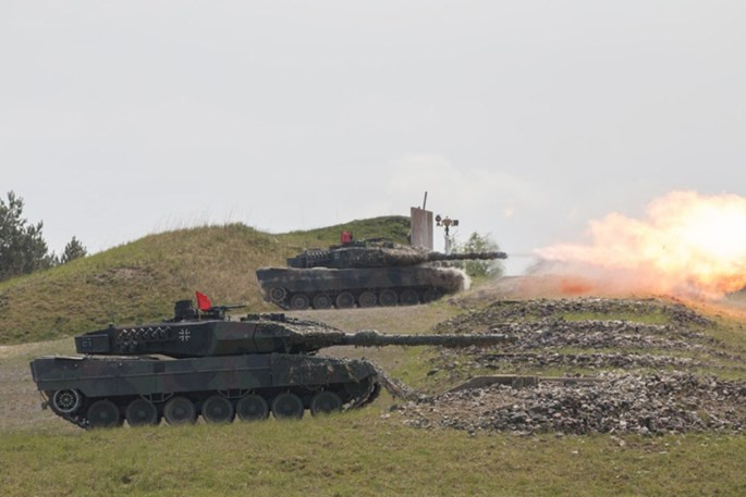 Video Thi đấu xe tăng NATO, đội Mỹ trắng tay ảnh 1