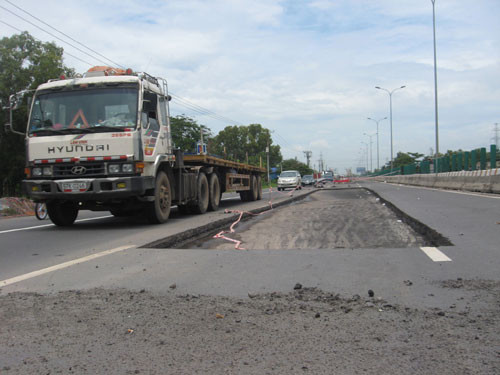 Đến 31-5: Không sửa xong quốc lộ 51 thì dừng thu phí