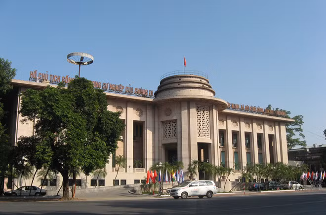 Thống đốc xử lý nghiêm ngân hàng vi phạm chỉ tiêu tăng trưởng tín dụng