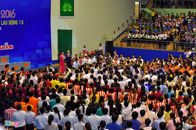 Thủ tướng: Công nhân bậc 7 còn quý hơn học vị cao