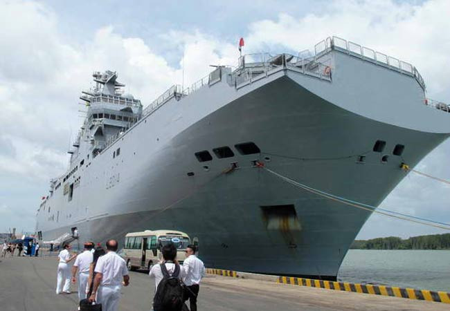 Sau khu trục hạm Nhật Bản, Pháp điều chiến hạm "sấm sét" tới cảng Cam Ranh ảnh 1