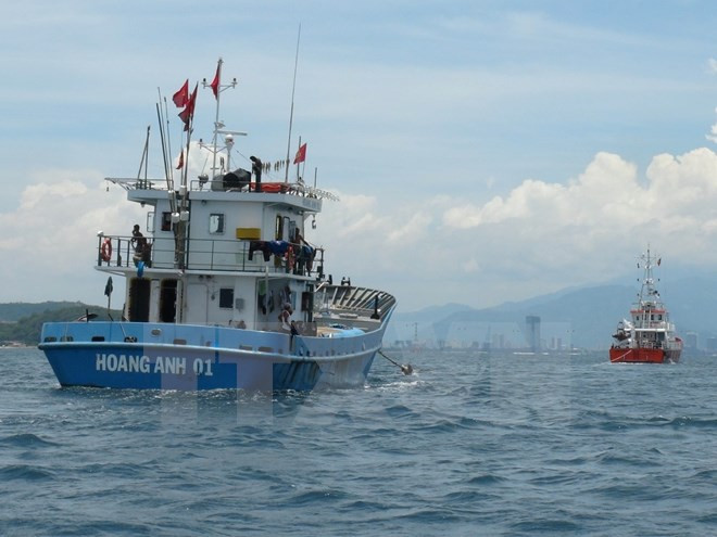 Hội nghề Cá: Chưa biết thông tin gì về vụ ngư dân trả tàu vỏ thép ảnh 1