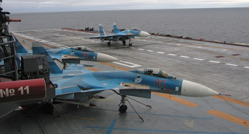 Nga điều tàu sân bay Kuznetsov tới bờ biển Syria. (ảnh Sputnik)