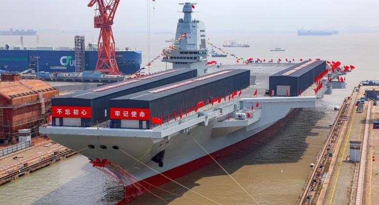 Tàu sân bay Fujian của Trung Quốc (Ảnh: Military Watch Magazine) Tàu sân bay Fujian của Trung Quốc (Ảnh: Military Watch Magazine)