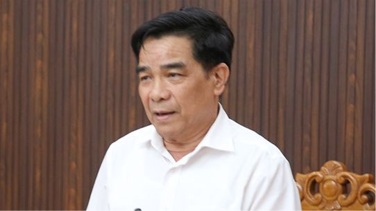 Ông Lê Văn Dũng, Chủ tịch UBND tỉnh Quảng Nam tại họp báo.