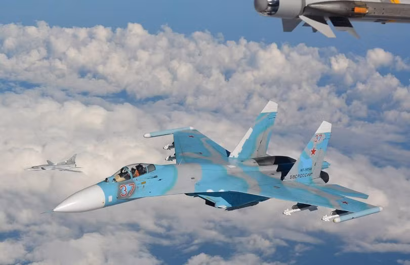 Tiêm kích Su-27