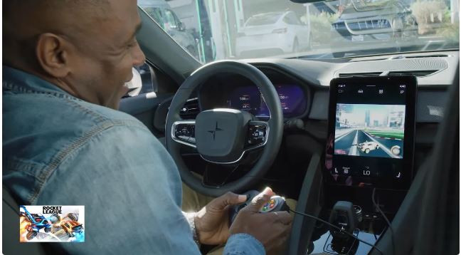 Dịch vụ chơi game đám mây GeForce Now sẽ được đưa lên các mẫu xe ô tô (Ảnh: CNET)