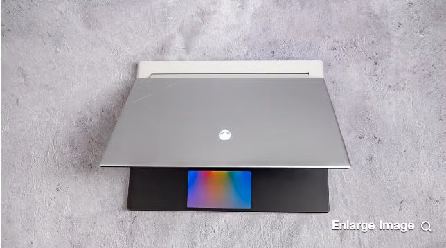 Mẫu laptop gaming mỏng nhất thế giới (Ảnh: CNET) Mẫu laptop gaming mỏng nhất thế giới (Ảnh: CNET)