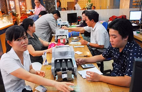 Vàng SJC tiếp tục nhảy múa trên dưới 30 lần