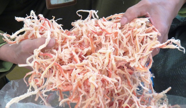 Đến cái tăm, bông tai… cũng bị Trung Quốc làm giả