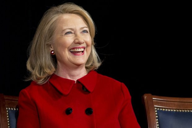 Bà Hillary Clinton.