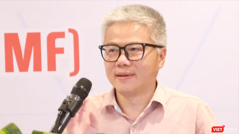 GS Ngô Bảo Châu cho rằng học sinh sẽ thiệt thòi nếu không được bồi dưỡng về kiến thức Toán học.