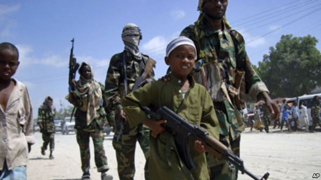 Tình báo NISA liên hệ với CIA bắt trẻ em làm gián điệp?