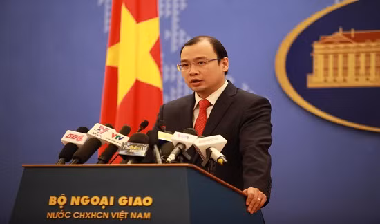 Người Phát ngôn Bộ Ngoại giao Lê Hải Bình.