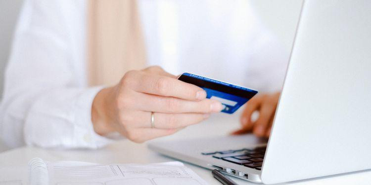 Youtube muốn đem đến trải nghiệm mua sắm liền mạch cho người dùng (Ảnh: Make Use Of)