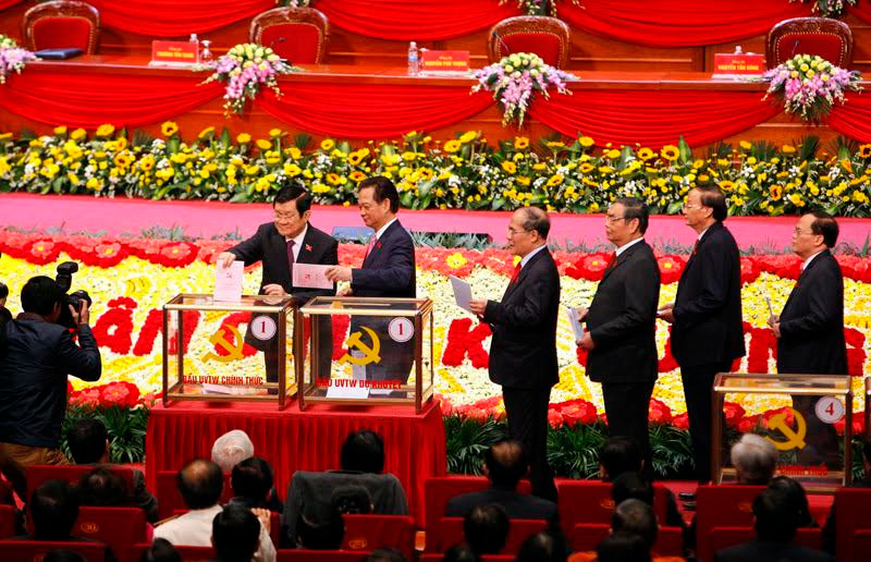 Lãnh đạo Đảng, Nhà nước bỏ phiếu tại Đại hội 12.Ảnh: Phạm Hải Lãnh đạo Đảng, Nhà nước bỏ phiếu tại Đại hội 12.Ảnh: Phạm Hải