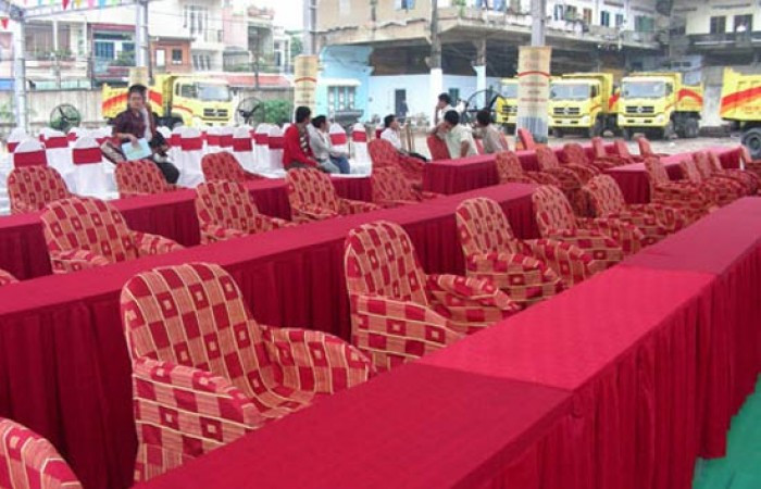 Thực hiện tiết kiệm chi tiêu công, cắt các lễ khởi công, khánh thành...