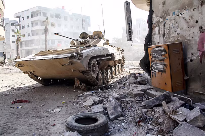 Quân đội Syria dốc lực tấn công dưới bão lửa trực thăng Nga