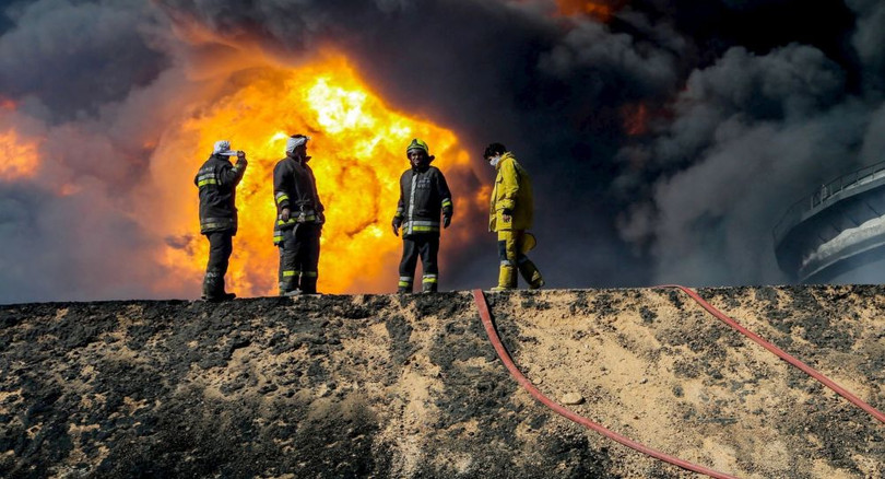 Máy bay lạ tấn công phiến quân IS ở Libya 