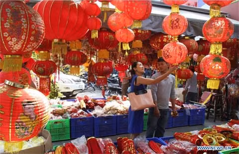 Xem người dân các nước tưng bừng đón Tết Bính Thân ảnh 1