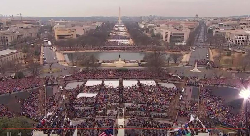 Toàn cảnh khu lễ đài ở Đồi Capitol nhìn từ trên cao ngay lúc này