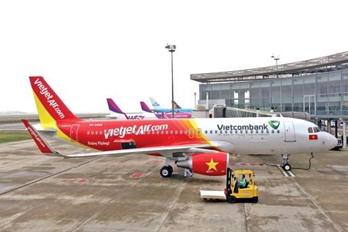 Chiếc máy bay đầu tiên trong đơn hàng 100 chiếc của Vietjet Air với Airbus