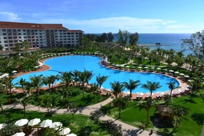 Vingroup đổ bộ vào Quảng Ngãi với 2 dự án lớn