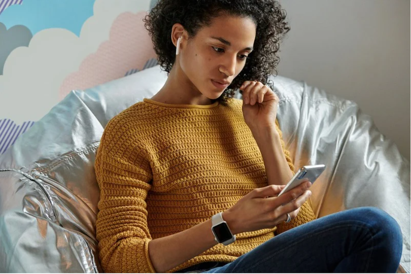 Người dùng ngày nay không chỉ chọn mua một chiếc smartphone vì nó có nhiều tính năng (Ảnh: Androidcentral) Người dùng ngày nay không chỉ chọn mua một chiếc smartphone vì nó có nhiều tính năng (Ảnh: Androidcentral)