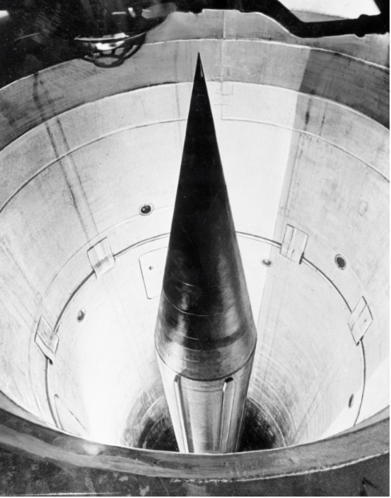 Hệ thống "Bàn tay chết chóc" được điều khiển tự động (Ảnh: RBTH)