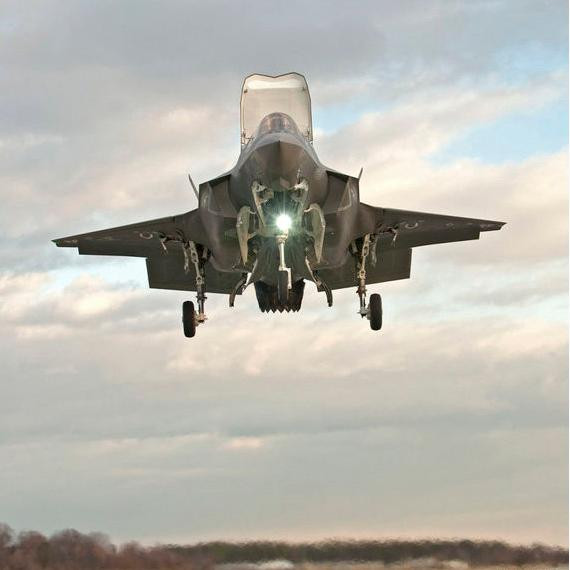 Máy bay chiến đấu F-35 Mỹ.