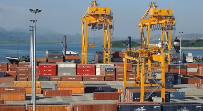 Bầu Hiển mua cảng Quảng Ninh – Vì cảng hay vì đất?