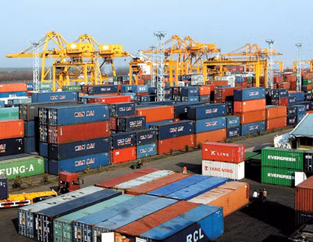 Cảng biển đang là cuộc chơi mới của các 