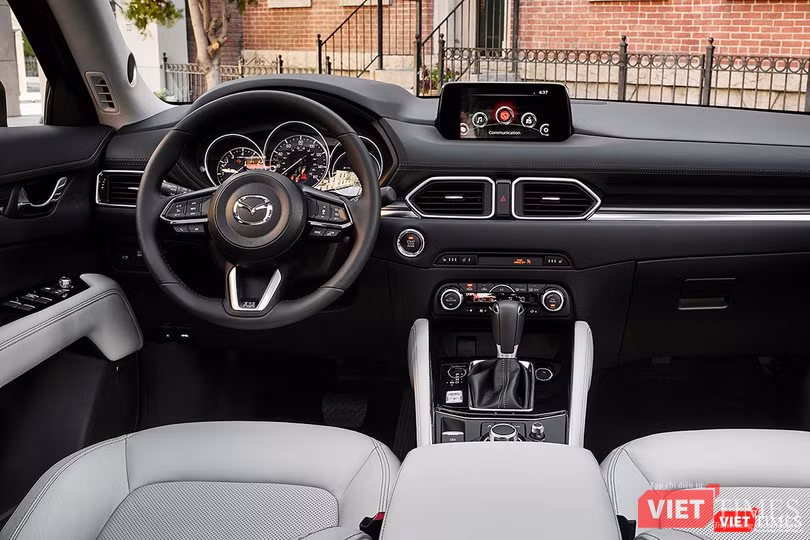 Vừa ra mắt tại Việt Nam, Mazda CX-5 đã có phiên bản facelift cho năm 2018 ảnh 2