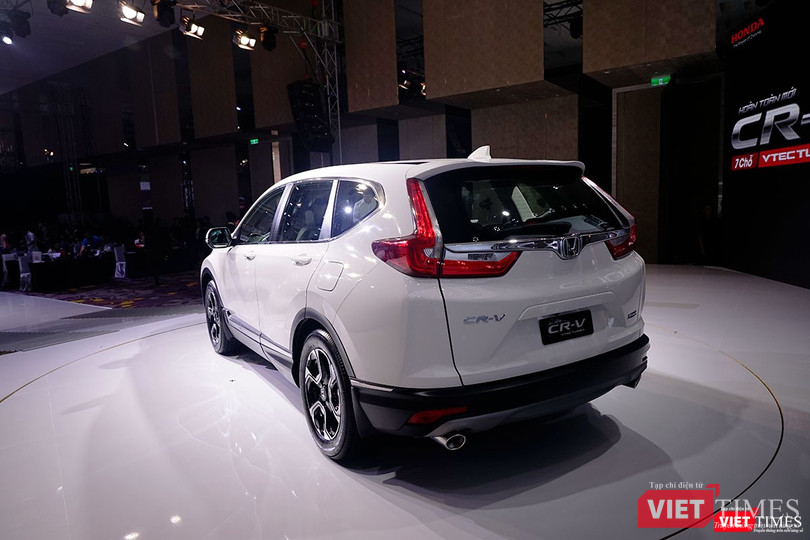 Honda Việt Nam ra mắt xe CR-V 2018, giá cao nhất 1,1 tỷ đồng ảnh 7