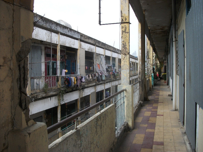 Sau chuyến thị sát của tân bí thư, TPHCM yêu cầu khẩn trương rà soát chung cư cũ tại quận 1