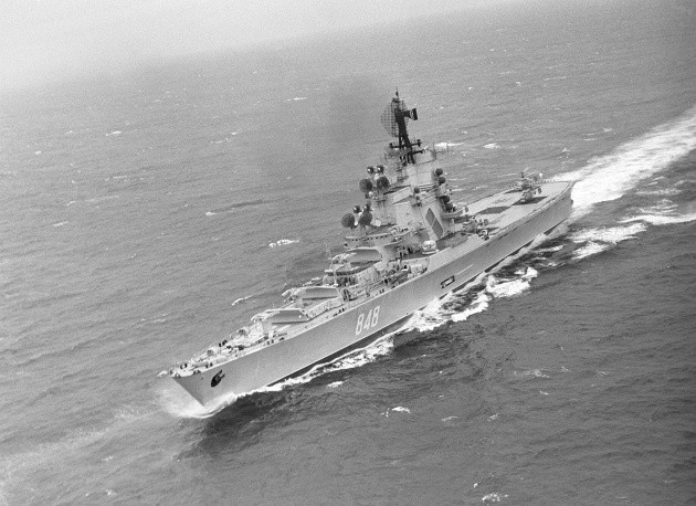 Tàu tuần dương chống tàu ngầm "Leningrad" được ra mắt vào ngày 31 tháng 7 năm 1966, gia nhập Hải quân ngày 22 tháng 4 năm 1969 Tàu tuần dương chống tàu ngầm "Leningrad" được ra mắt vào ngày 31 tháng 7 năm 1966, gia nhập Hải quân ngày 22 tháng 4 năm 1969