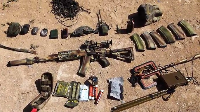 Tin thêm về Đặc nhiệm Nga đã gọi máy bay ném bom chính mình khi bị IS bao vây ảnh 1