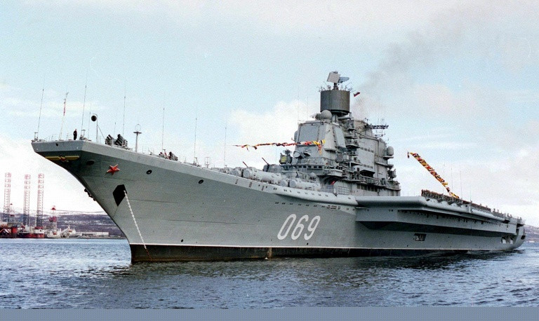 Tàu sân bay "Đô đốc Gorshkov" Tàu sân bay "Đô đốc Gorshkov"