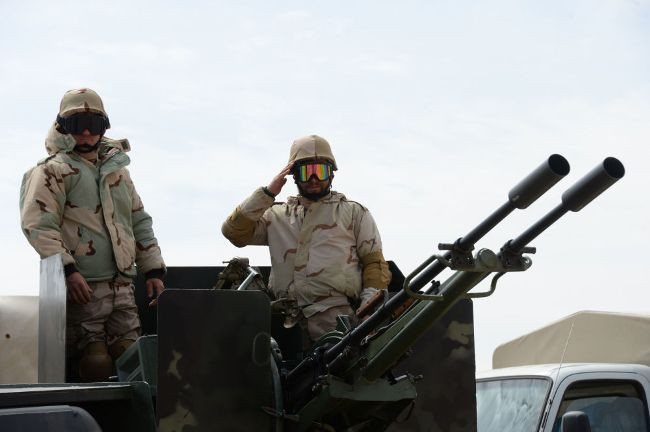 “Chim ưng sa mạc” sẵn sàng giải cứu Palmyra ảnh 2