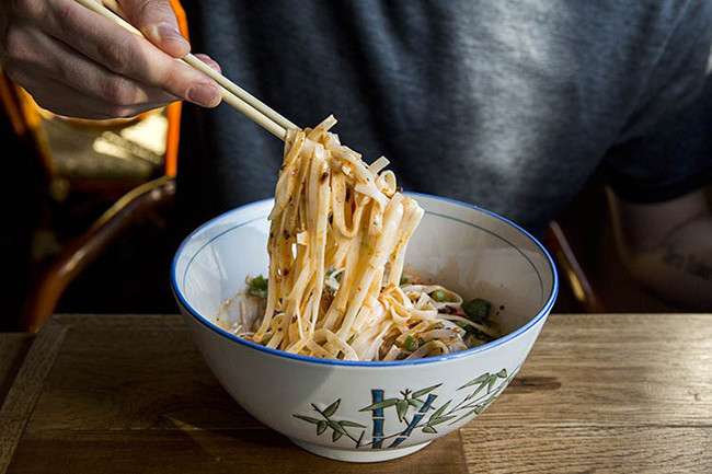 6 mẹo chụp ảnh món ăn đẹp để đăng Instagram ảnh 9