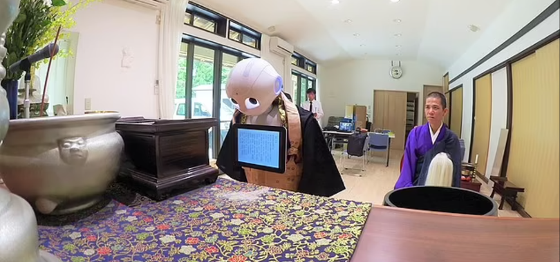 Một chuyên gia cho biết Pepper đã mất việc làm tại các viện dưỡng lão, nhà tang lễ và ngân hàng vì mọi người 'kỳ vọng vào trí thông minh của con người' (Ảnh: Daily Mail) Một chuyên gia cho biết Pepper đã mất việc làm tại các viện dưỡng lão, nhà tang lễ và ngân hàng vì mọi người 'kỳ vọng vào trí thông minh của con người' (Ảnh: Daily Mail)