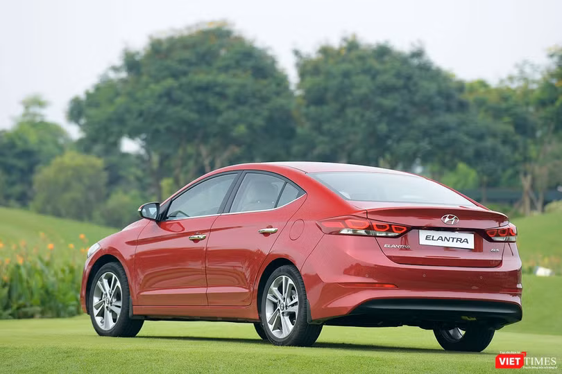 Chỉ hơn 500 triệu đã có thể tậu Hyundai Elantra đón Tết ảnh 3