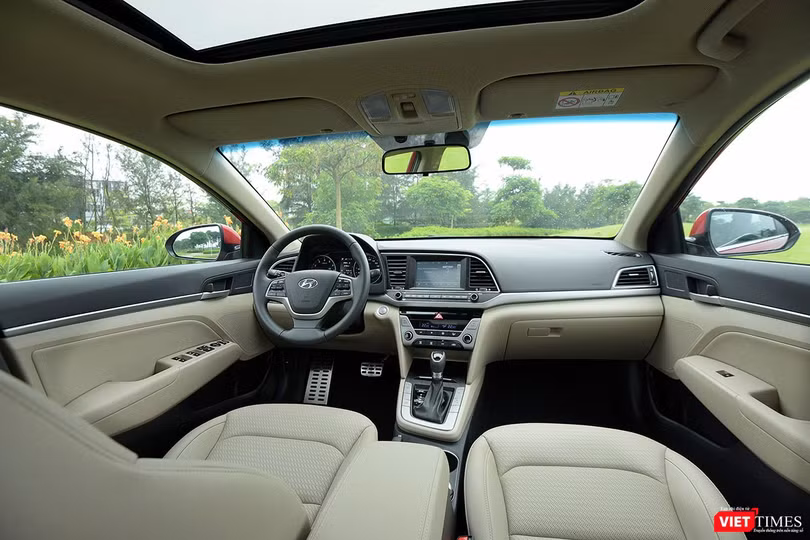 Chỉ hơn 500 triệu đã có thể tậu Hyundai Elantra đón Tết ảnh 4