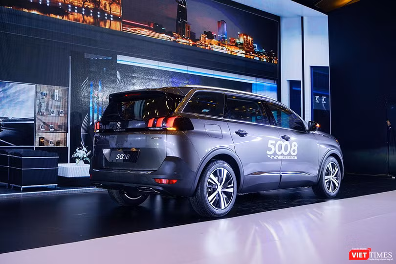 Cặp đôi "ngự lâm" Peugeot 3008 và 5008 trình làng tại Việt Nam ảnh 2