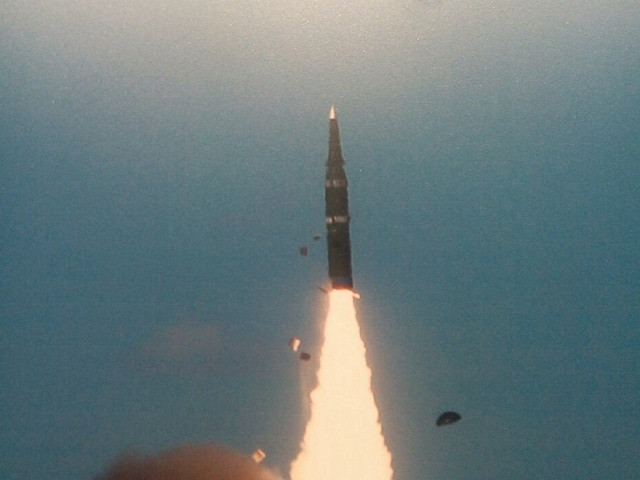 Lộ nhiều vũ khí tuyệt mật của Trung Quốc ảnh 1 Lộ nhiều vũ khí tuyệt mật của Trung Quốc ảnh 1